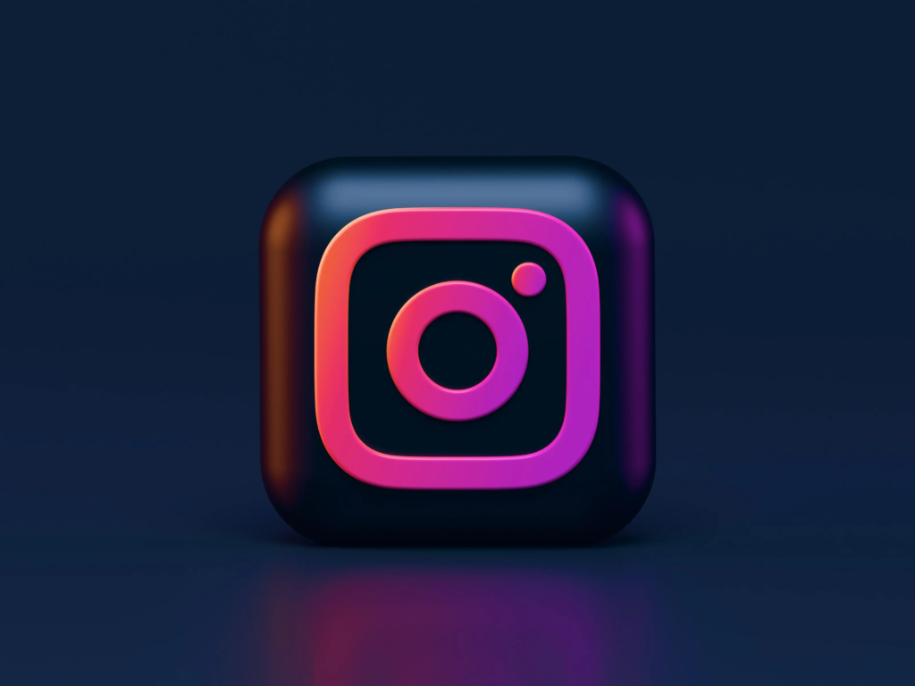 instagram
